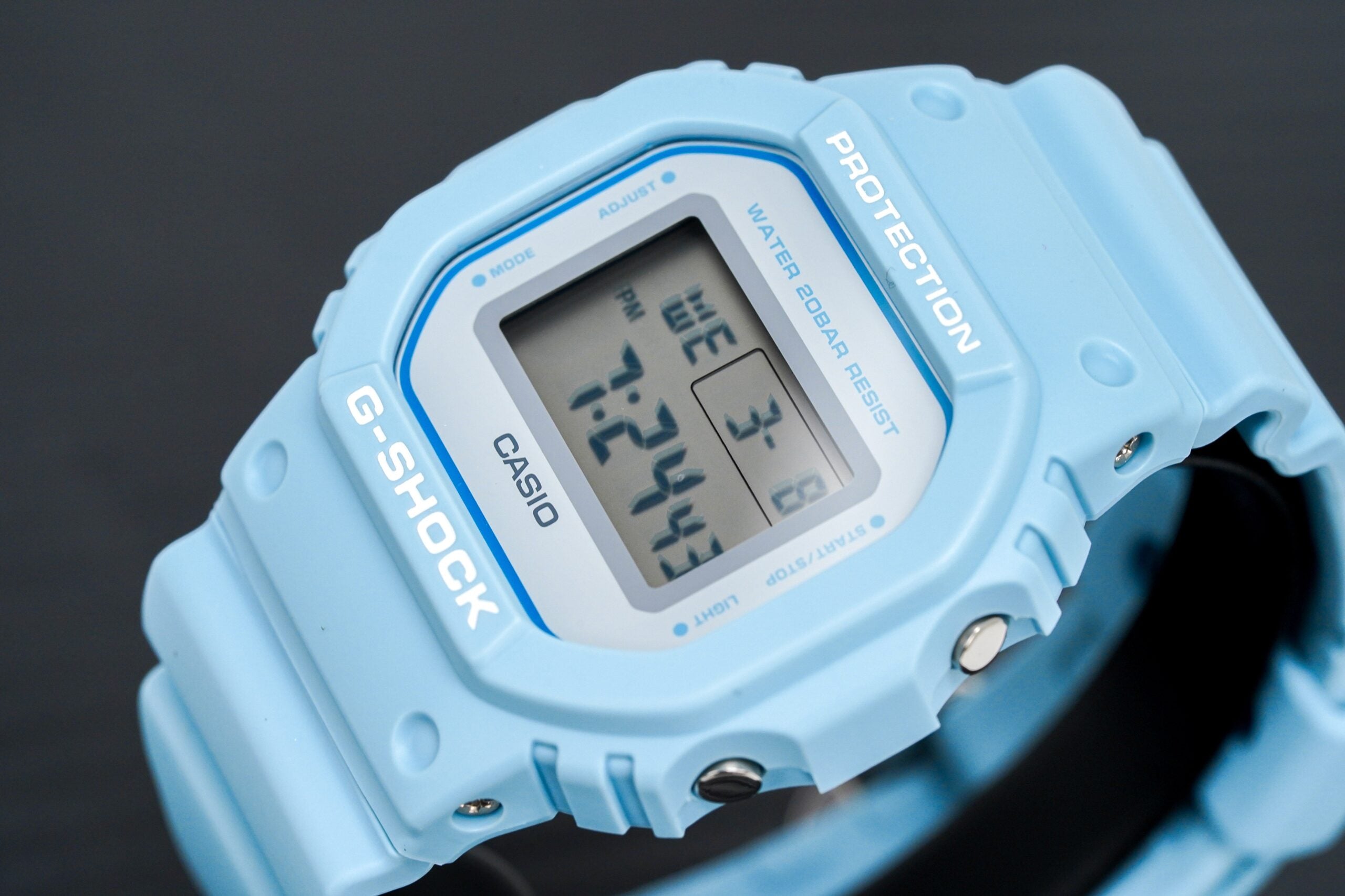 Casio G Shock Mens Watch Dw 5600sc 2dr
