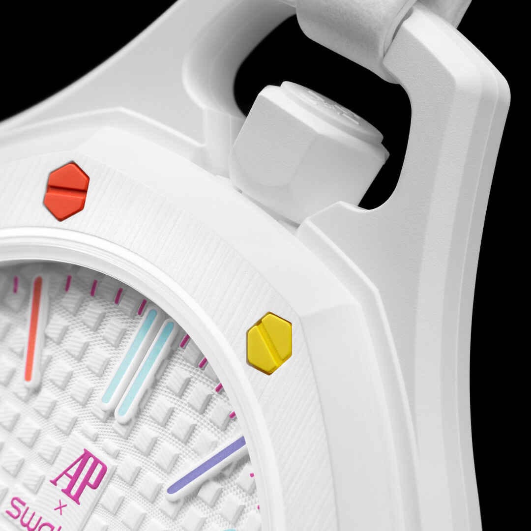Huit Blanc - Royal Pop (Audemars Piguet x Swatch)