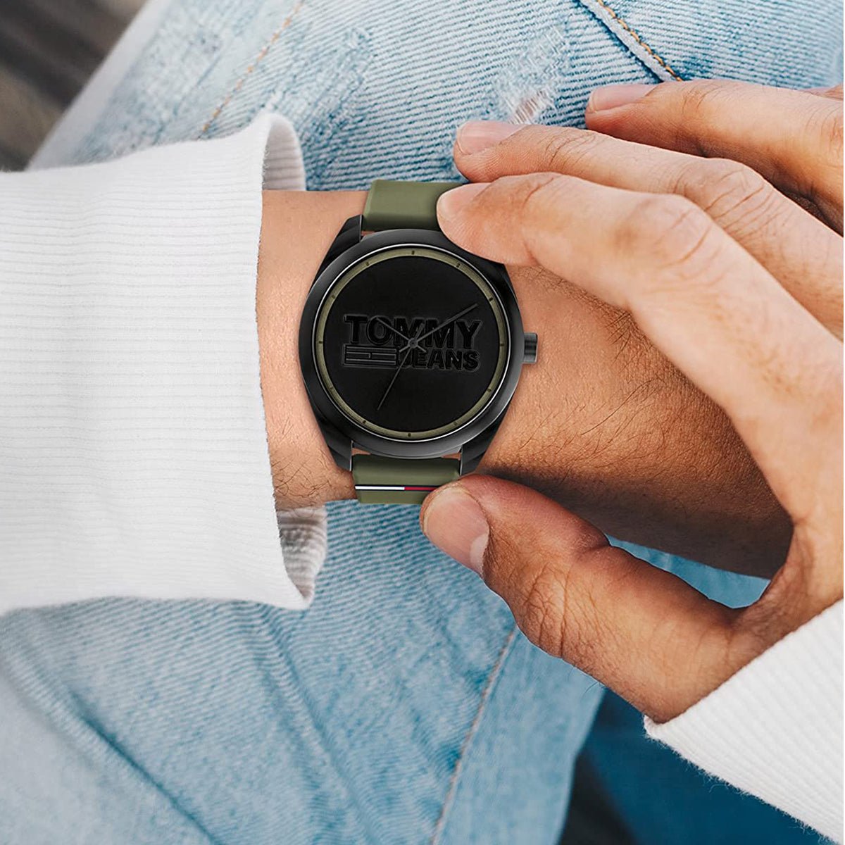 Tommy Hilfiger San Diego 179 1930 - Image 4