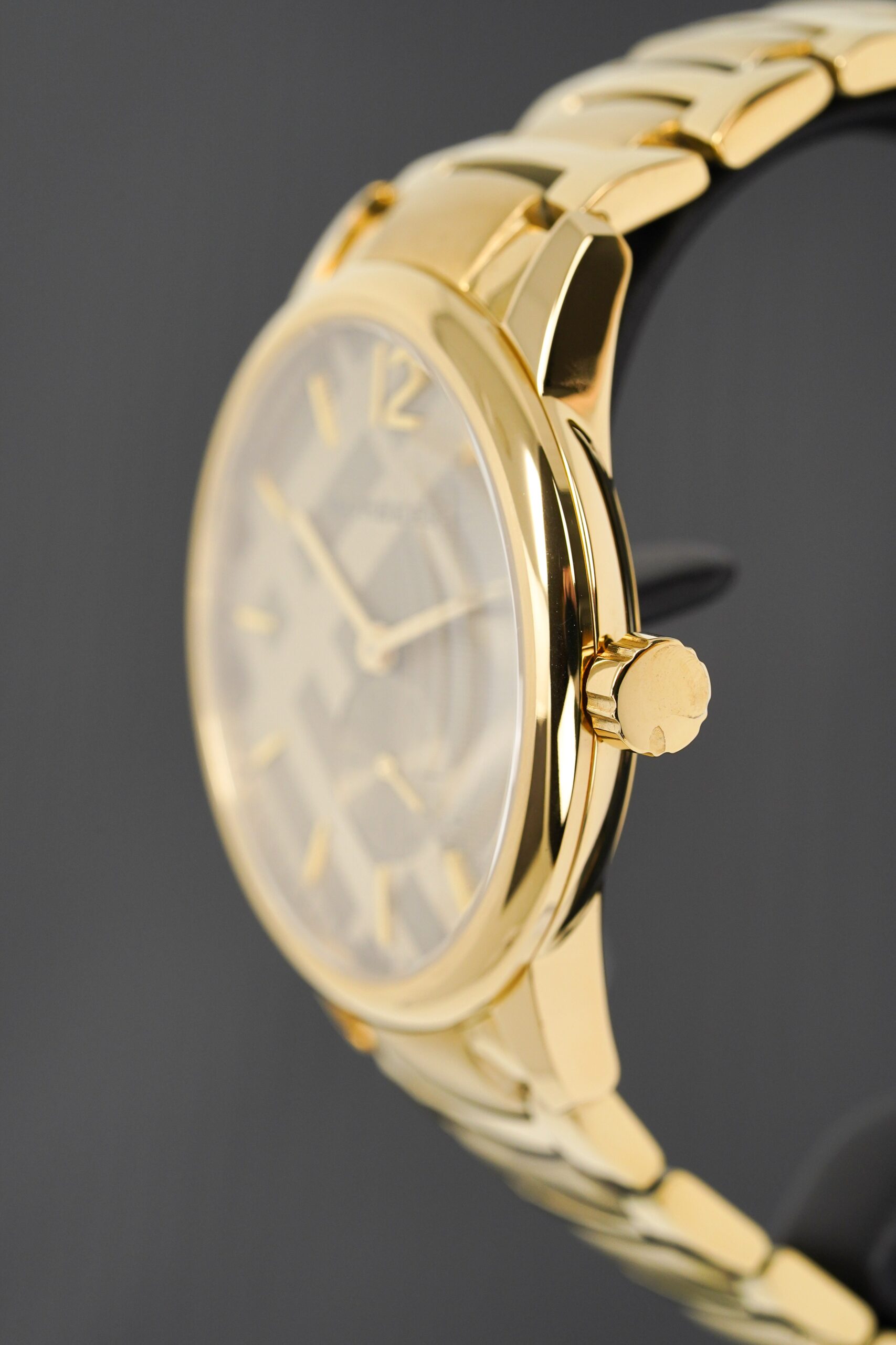 Burberry Mens Watch The Classic Yellow Gold Bu10006 - Image 3