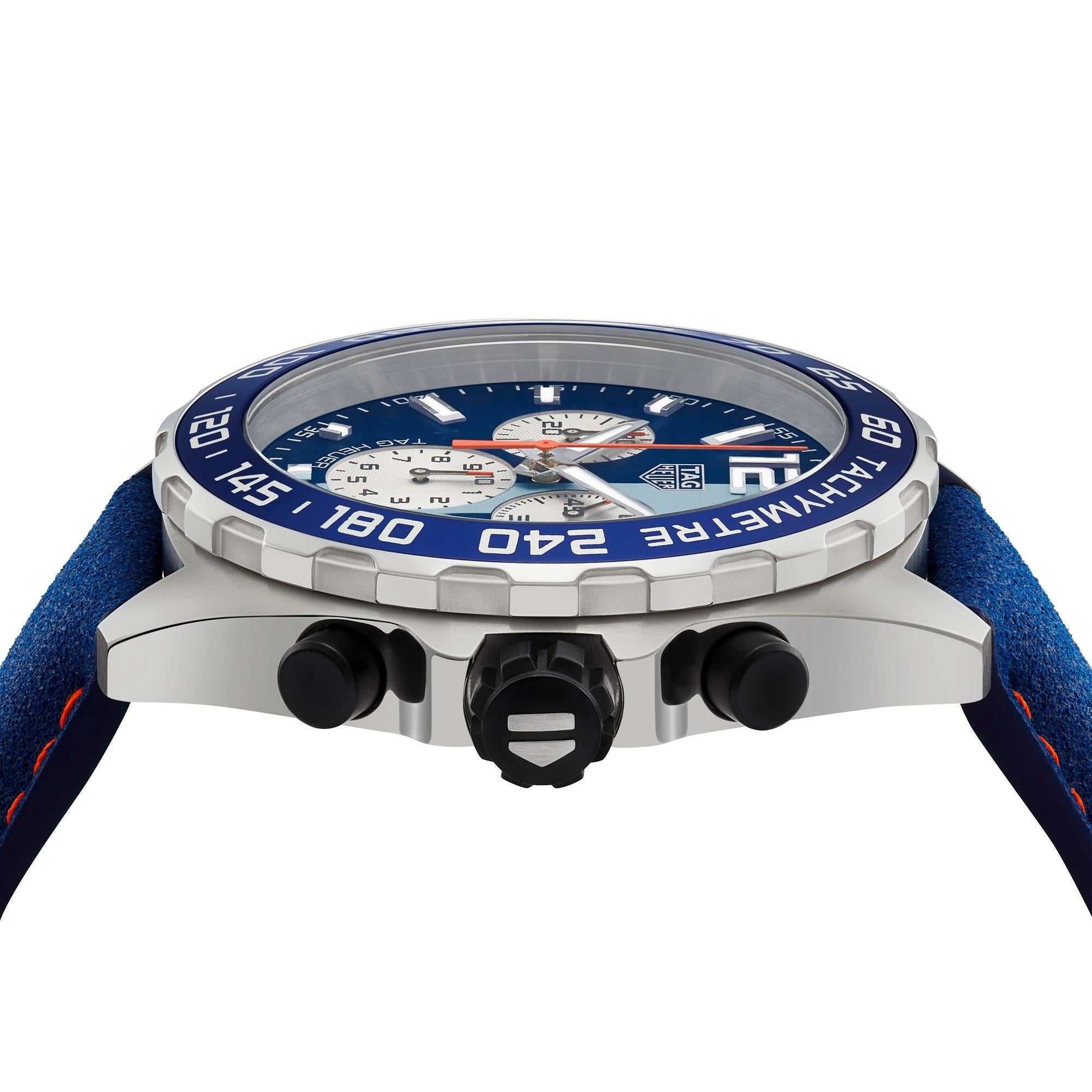 Tag Heuer Formula 1 Gulf Chronograph Special Edition Mens Watch - Image 3
