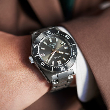 Seiko Prospex Watch Automatic 200m Diver Spb143j1 - Image 4