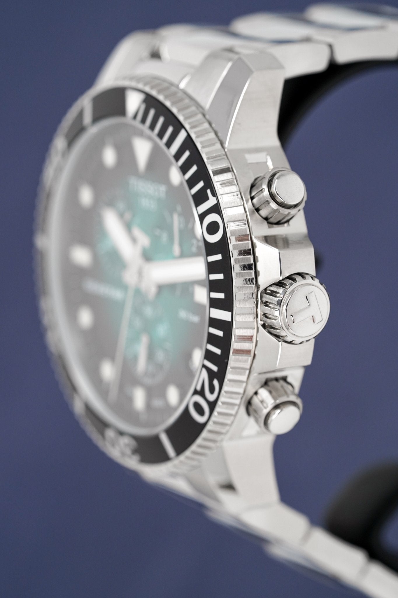 Tissot Chronograph Mens Watch Seastar 1000 Green T1204171109101 - Image 4