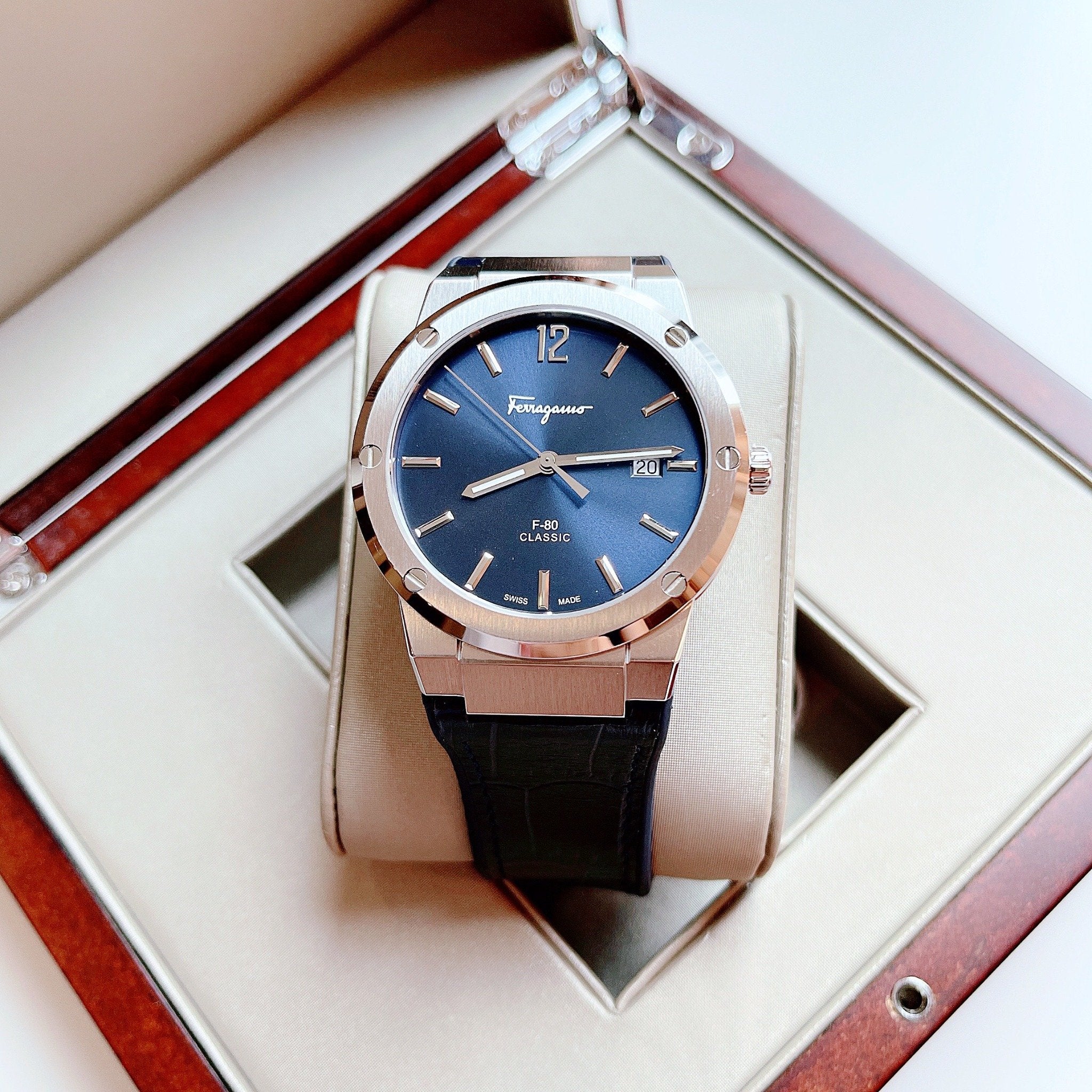 Salvatore Ferragamo Watch For Sfdt00619 - Image 5